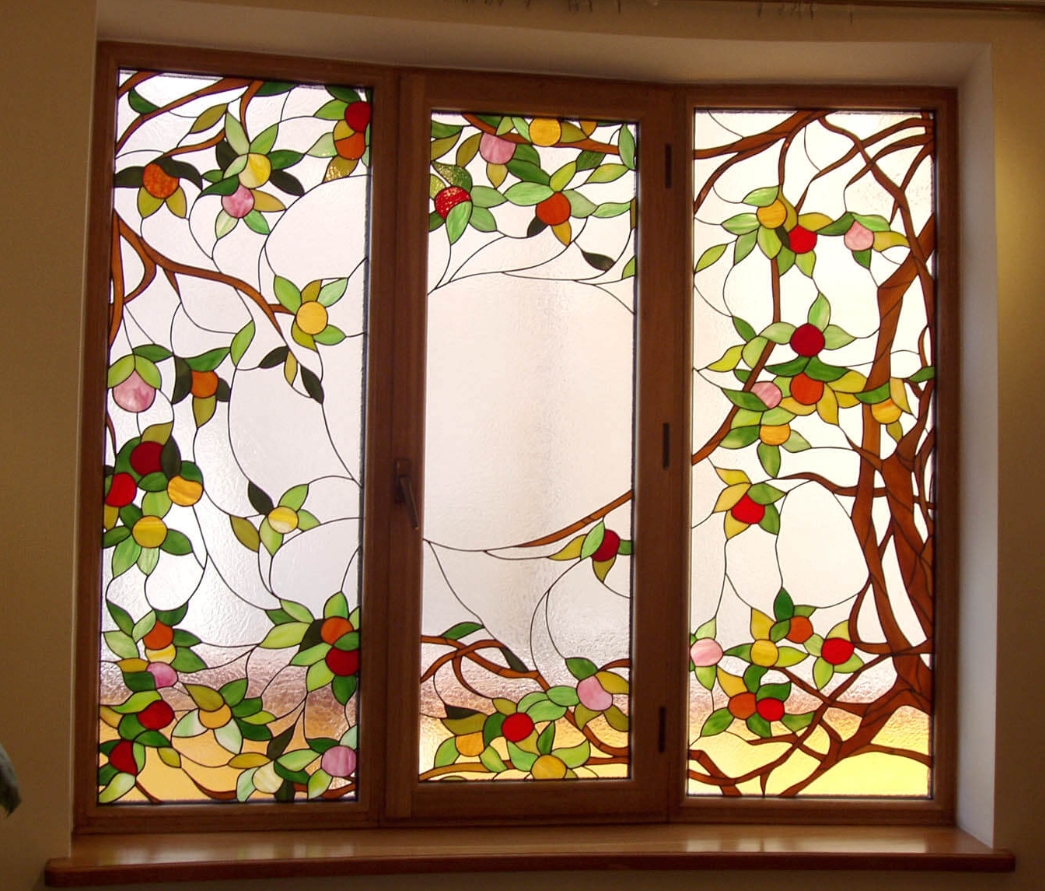 Витражные пластиковые окна