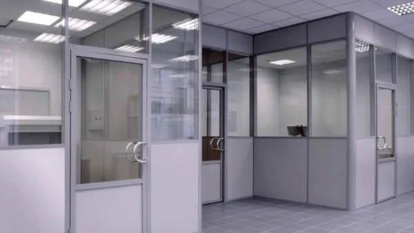 Перегородки пластиковые офисные стационарные